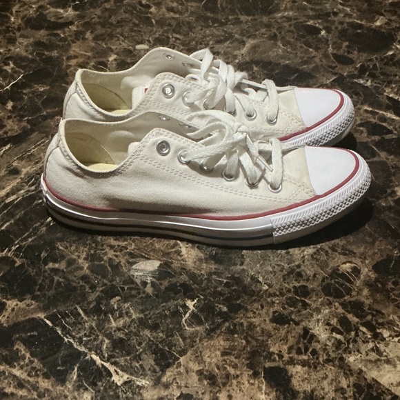 Converse - Picture 3 of 6